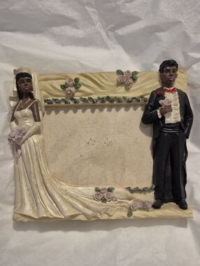Vintage Bridal Couple Decorative Picture Frame in Ivory and Black